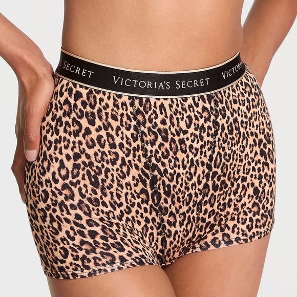 Victoria's Secret Logo Cotton High-Waist Boyshort Panty Natural Cheetah L NEW - Picture 1 of 2